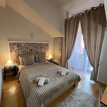 Pensiunea Uno Guest house 3*